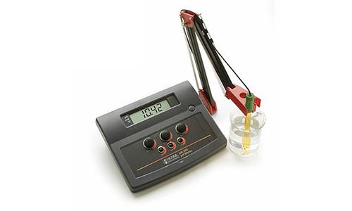 Hanna Instruments HI2209 pH计